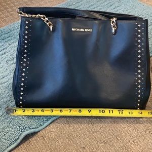 Purse, wallet & shoes Micheal Kors